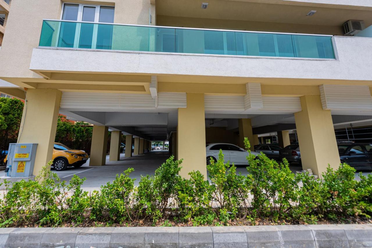 Mamaia Moonlight Apartment エクステリア 写真