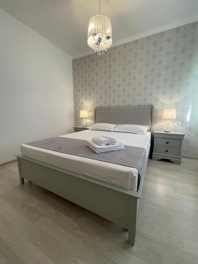 Mamaia Moonlight Apartment エクステリア 写真